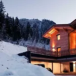 Zum Stubaier Gletscher - Wald *