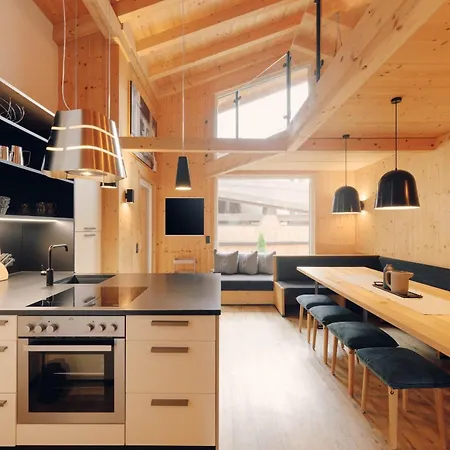 Zum Stubaier Gletscher - Wald Neustift im Stubaital